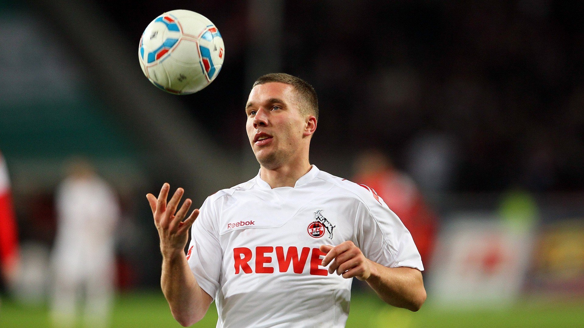 CS2战术操作极致精准，cs2中有什么键